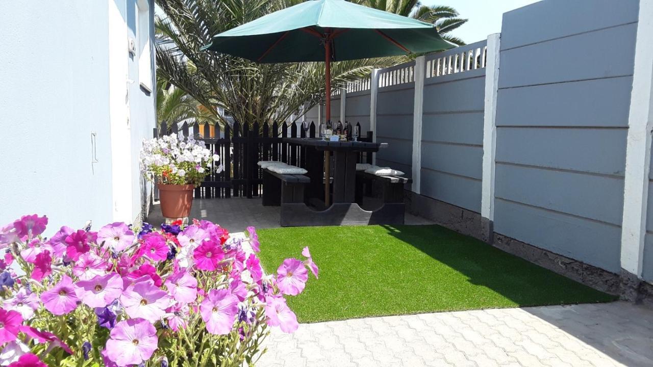 Maggie'S Accommodation Swakopmund Exterior foto